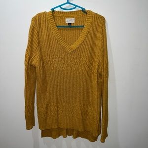 Mustard Yellow Universal Thread Sweater. Size large.